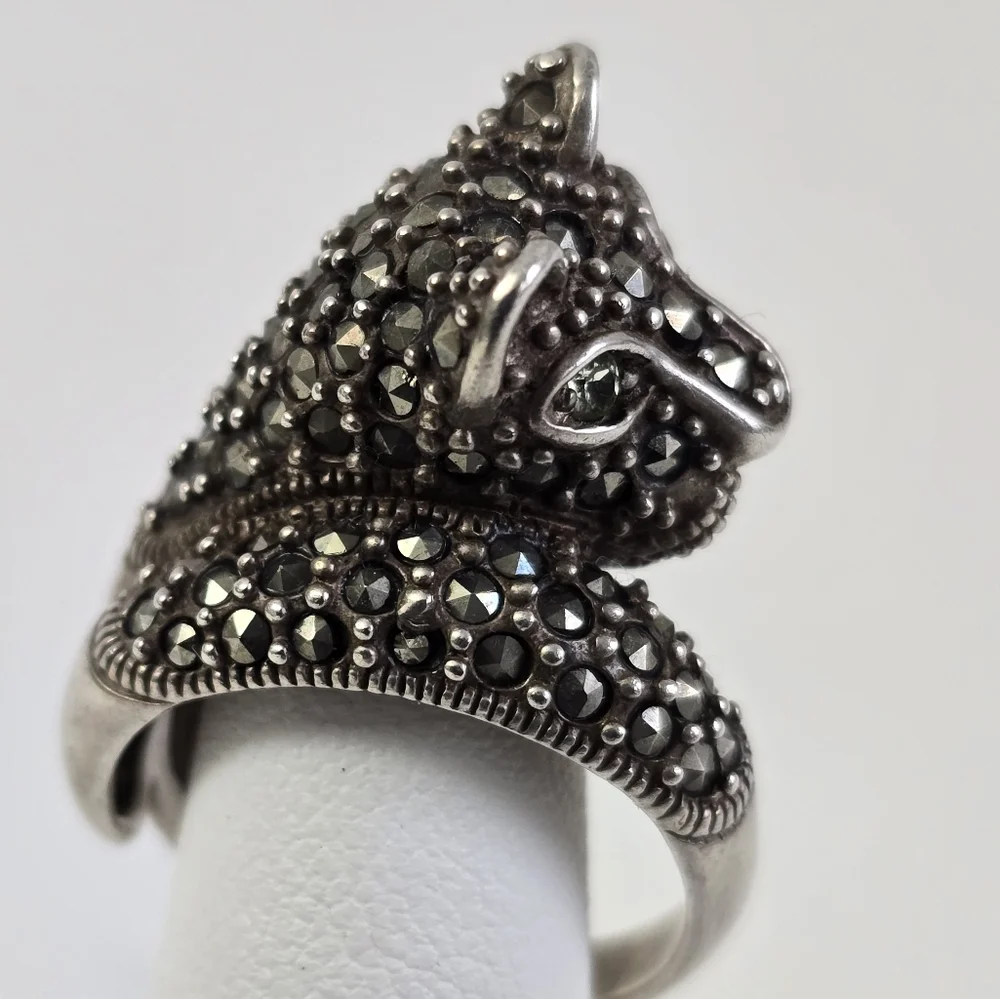 Elegant Sterling Silver 925 Panther Ring
